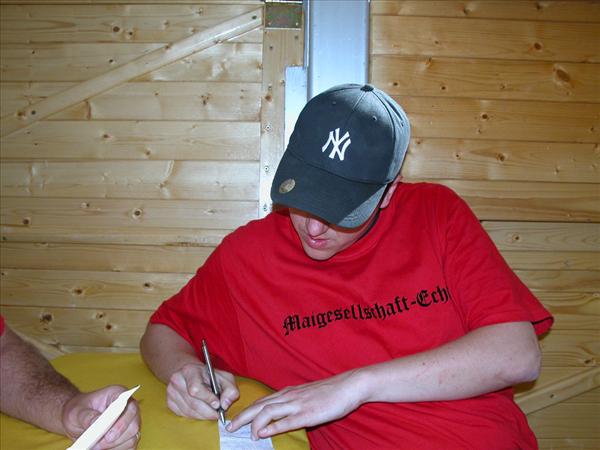 image 002