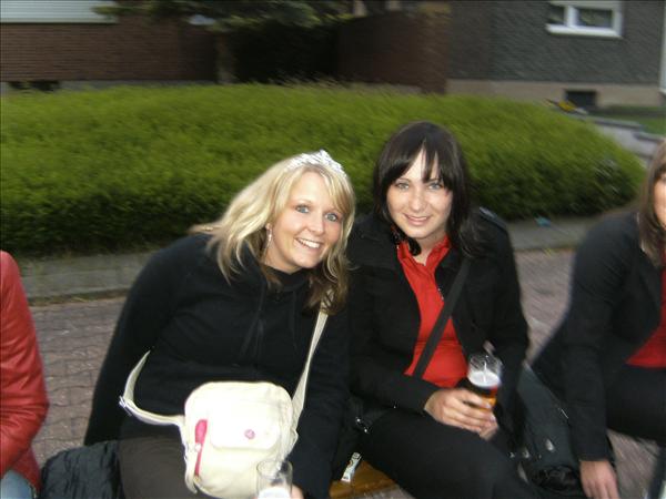 image 100