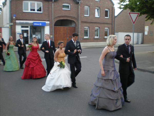 image 003