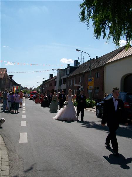 image 100