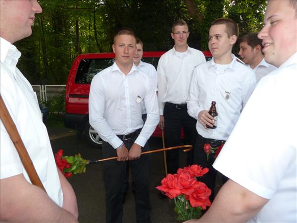 image 001